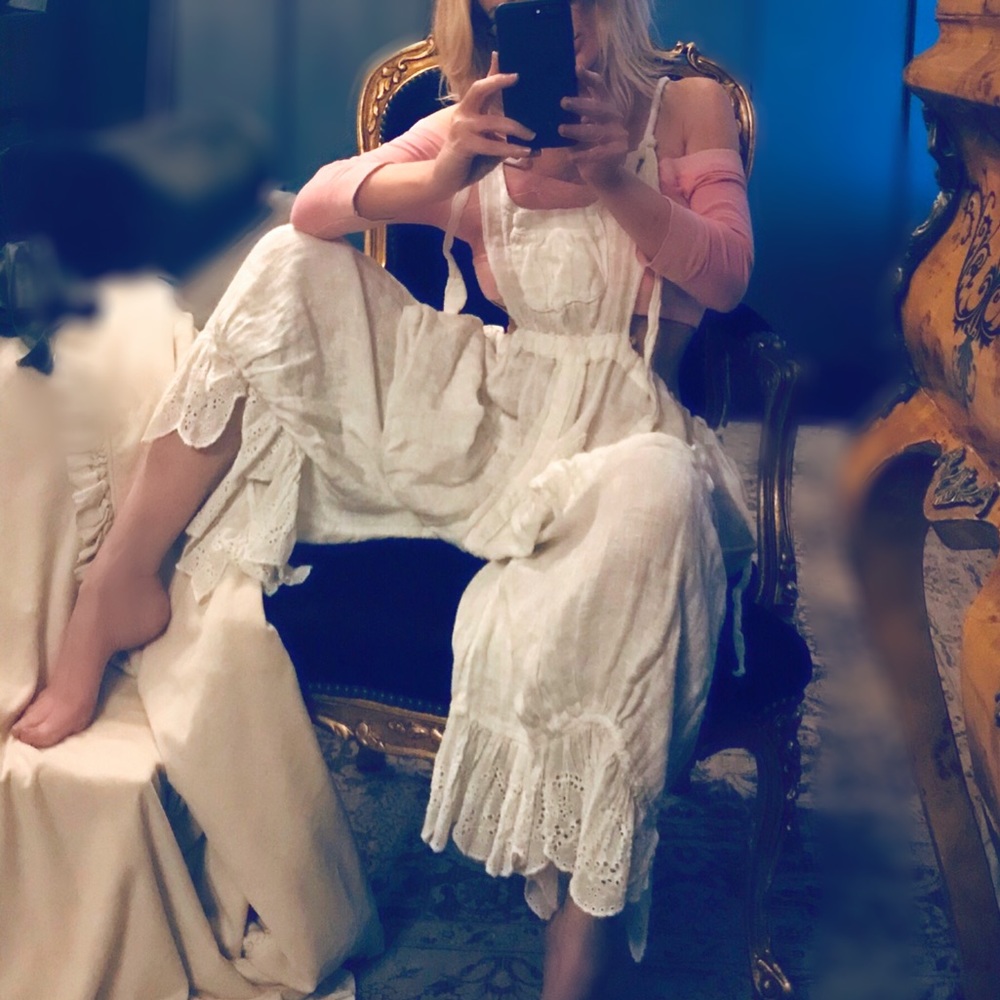 Magnolia Pearl linen sexy as 4377 jumper. GIRLY 💅